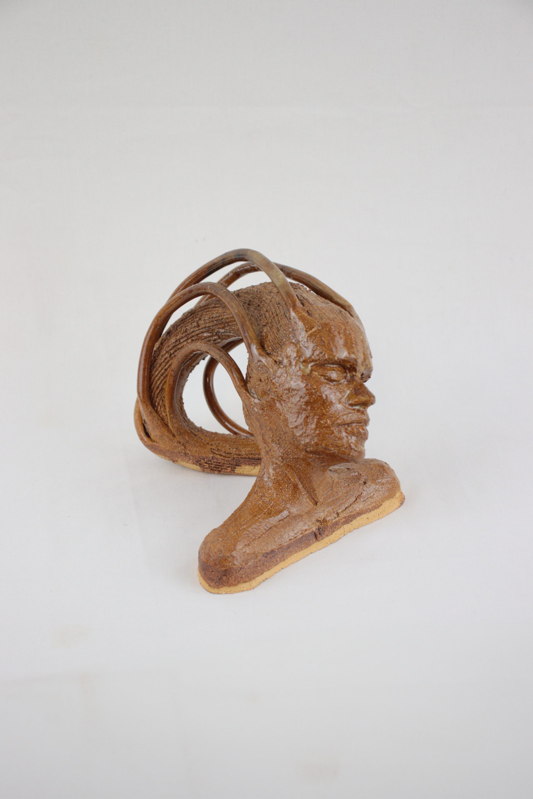 Petite Sculpture Caramel – Image 6