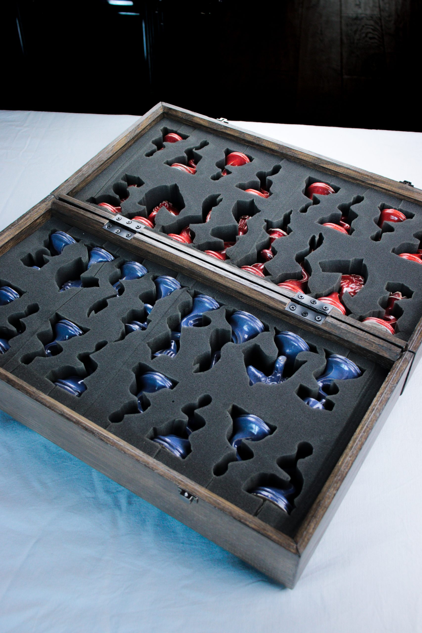 Jeu d'Échecs Rouge et Violet – Image 3