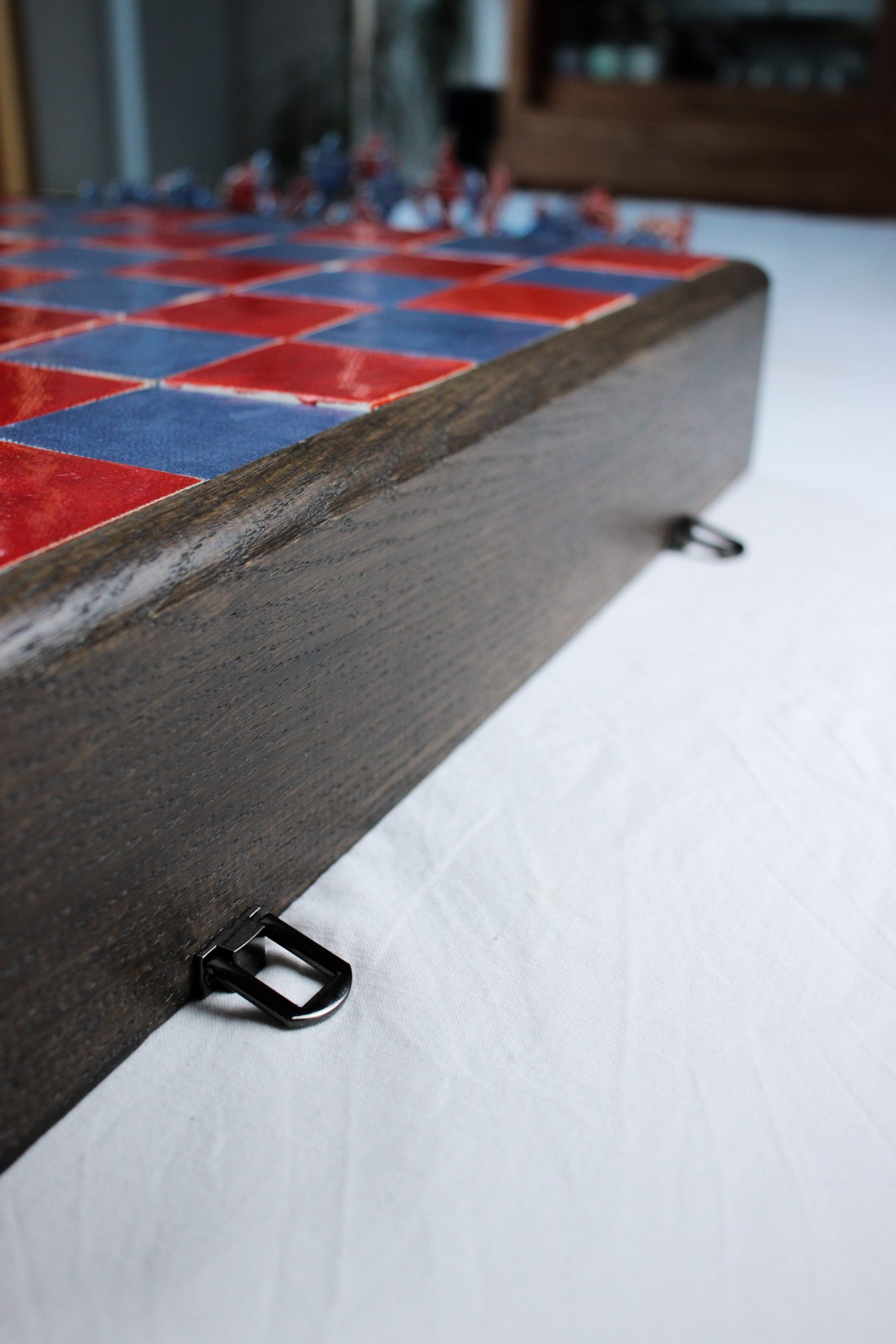 Jeu d'Échecs Rouge et Violet – Image 8