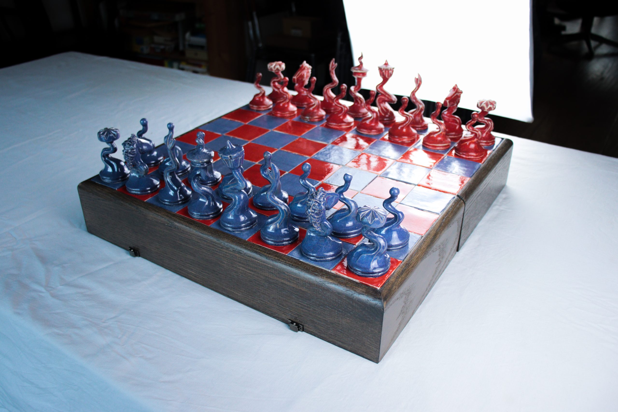 Jeu d'Échecs Rouge et Violet – Image 12