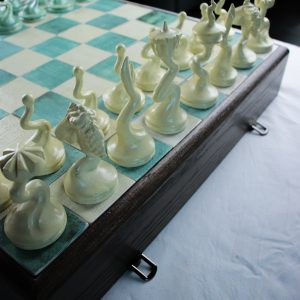 Jeu d'Échecs Vert-Argent et Jaune – Image 6